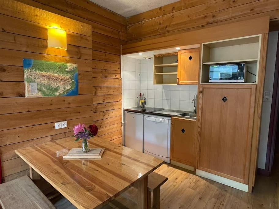T2 Classe 3 Etoiles Coeur De Village Et Piscine Ext Saint-Lary-Soulan Exterior photo