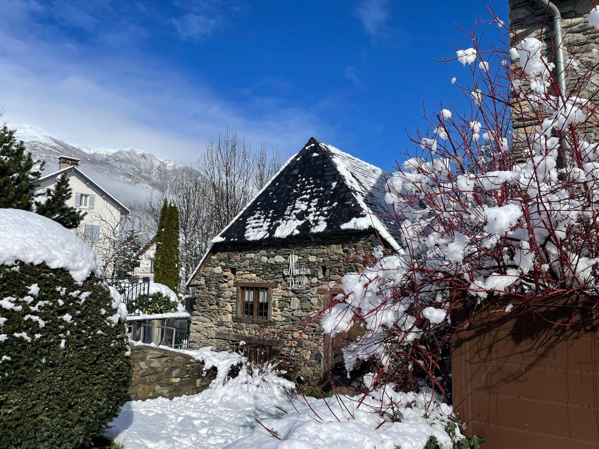 T2 Classe 3 Etoiles Coeur De Village Et Piscine Ext Saint-Lary-Soulan Exterior photo